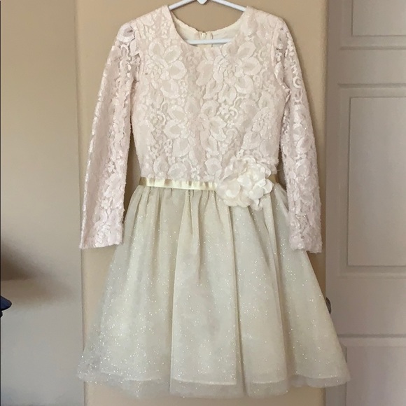 Other - Girls size 6x long sleeved dress